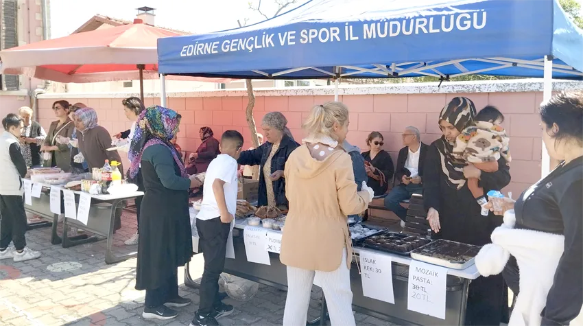 Bu okulda dayanışma ve şenlik bir arada