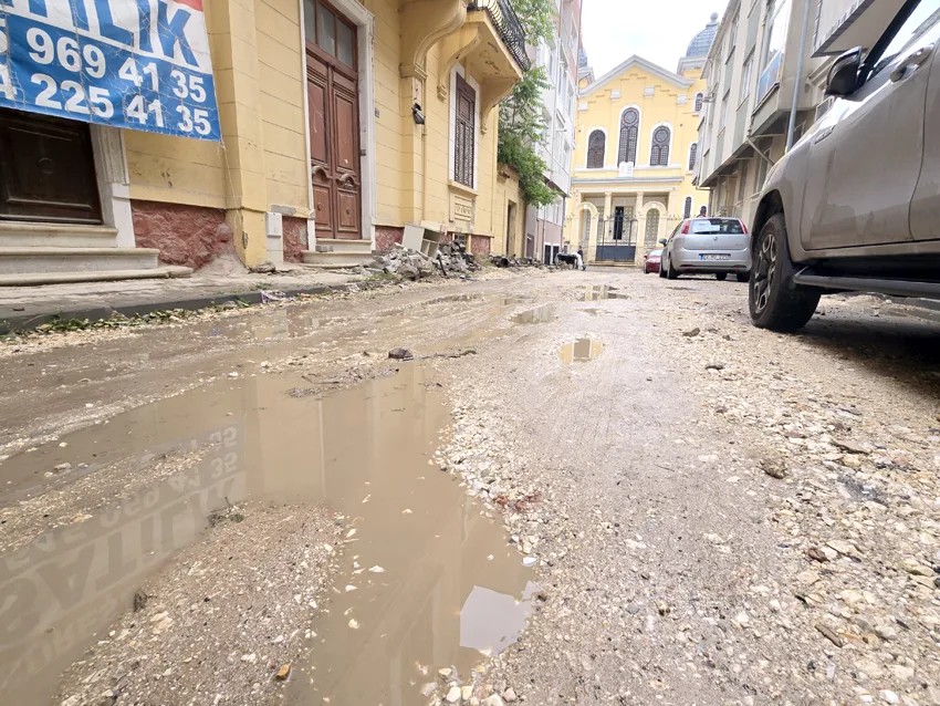 Yagmur camur 2 - Edirne’de yağmur çiftçiye bereket vatandaşa eziyet