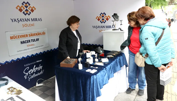 Zanaatkar 2 - Kırklareli Kakava Festivali’nde “yaşayan miras ustaları” hünerlerini sergiledi