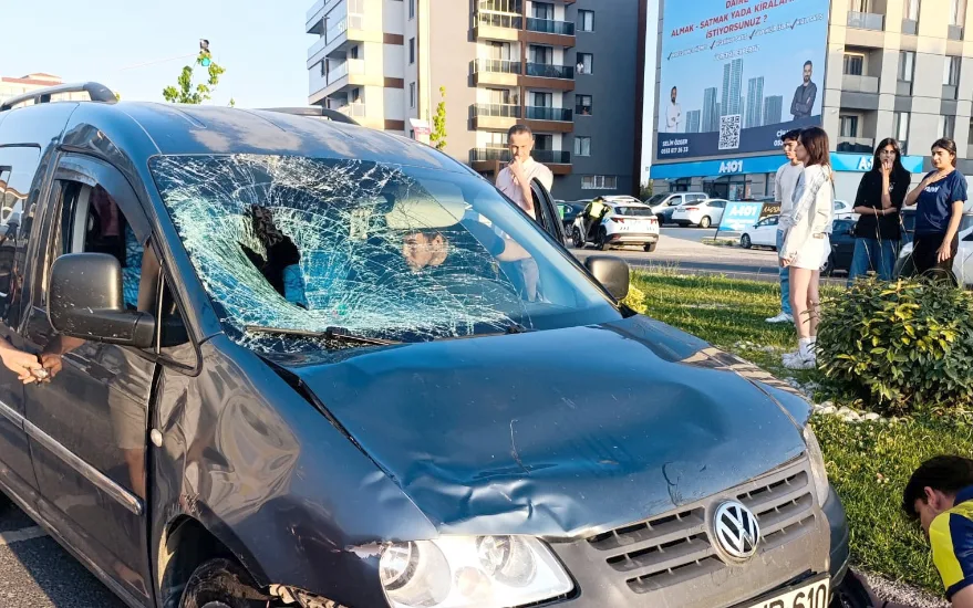 Kazada elektrikli bisikletteki kadın hayatını kaybetti
