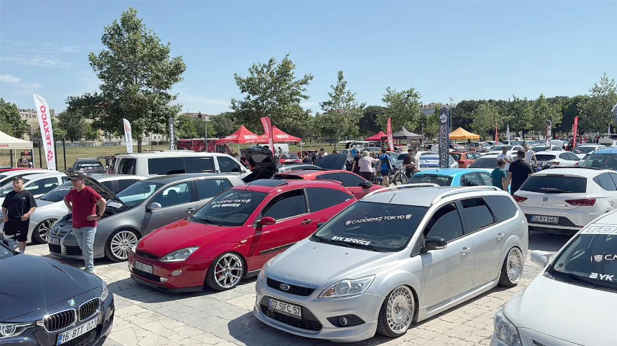 Modifiye araç tutkunları Tekirdağ’da buluştu