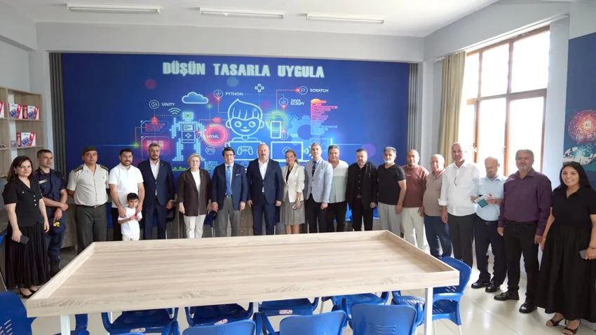 Marmaraereğlisi Anadolu İmam Hatip Lisesinde kodlama ve coğrafya sınıfları açıldı