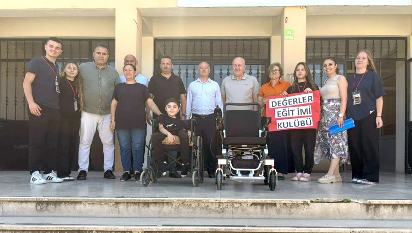 Tekirdağ’da kermes geliriyle ihtiyaç sahiplerine tekerlekli sandalye desteği