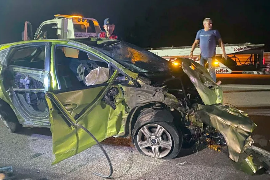 Çanakkale’de takla atan otomobilin sürücüsü hayatını kaybetti