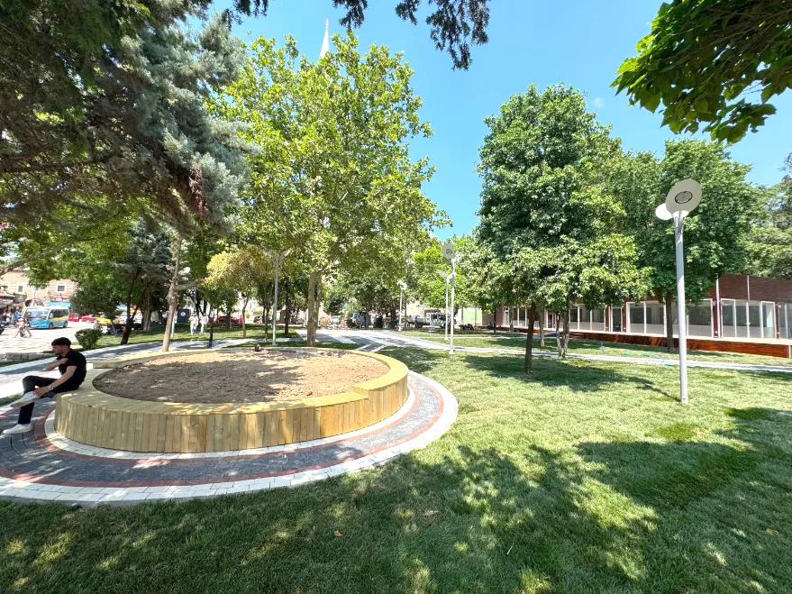 Anıt Park & Kafe Edirnelilerle buluşuyor