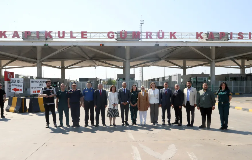 Bakan Goktas Kapikule 2 - Bakan Göktaş Kapıkule’de gurbetçileri karşıladı