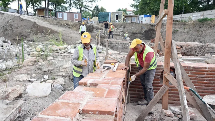 Gazi Mihal Hamami 1 - Gazi Mihal Hamamı’ndaki restorasyonda sona yaklaşıldı