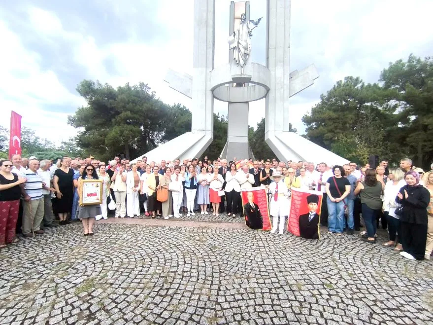 Lozan Aniti 103 Yil Toren 2 - Konak’tan Lozan’ın 103.yılında Yunanistan’a Türk okulları tepkisi