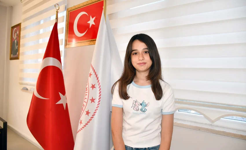 Tekirdağ’da LGS Türkiye birincisi Zeynep Simay Öztürk başarısının sırrını anlattı