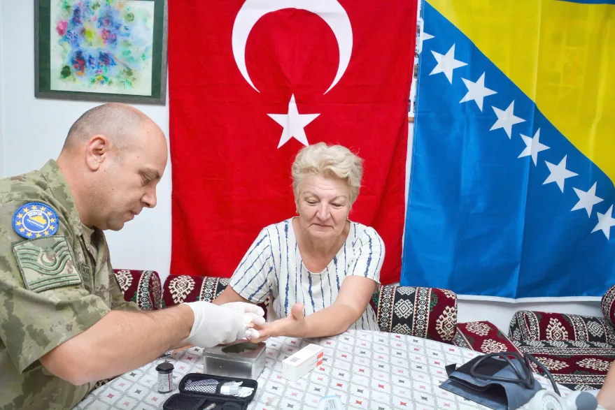 Mehmetçik’ten Bosna Hersek’te sağlık desteği