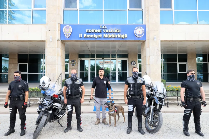 Edirne’de motorlu narkotim ekipleri sahada
