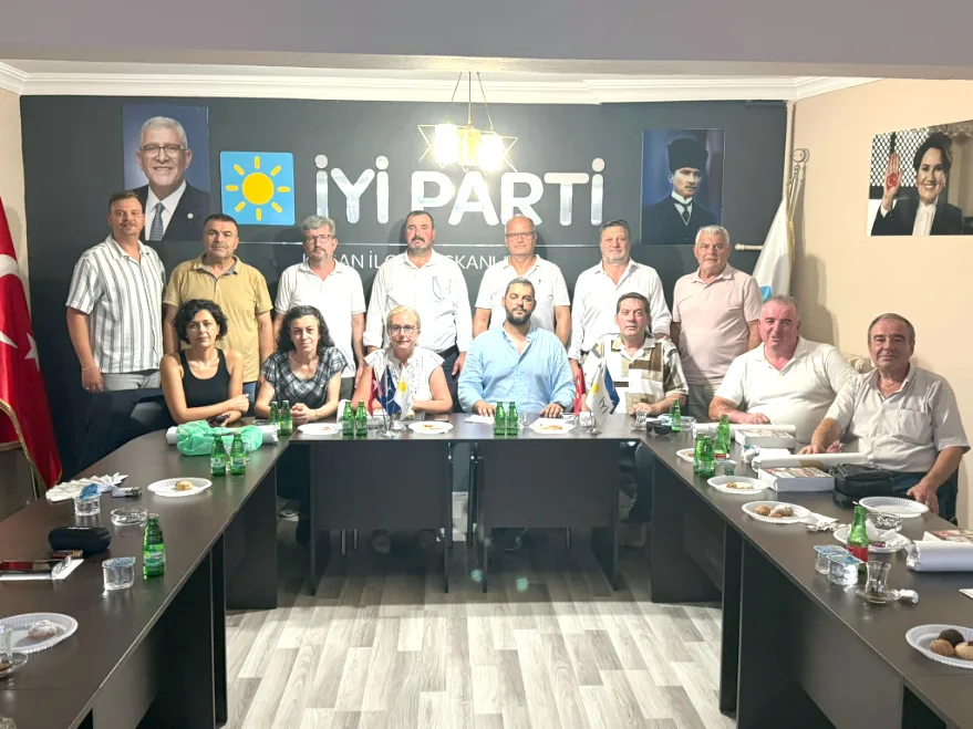 Şahin’den “Bayrak Mitingi” çağrısı