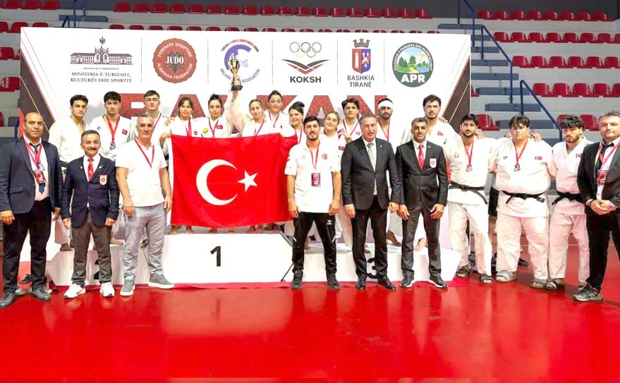 Milli judocular Tiran’da kürsüye çıktı