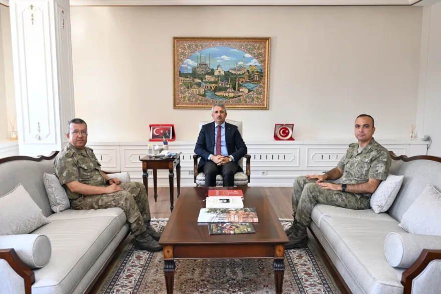 Kolcu ve Sarp’tan Vali Sezer’e veda ziyareti