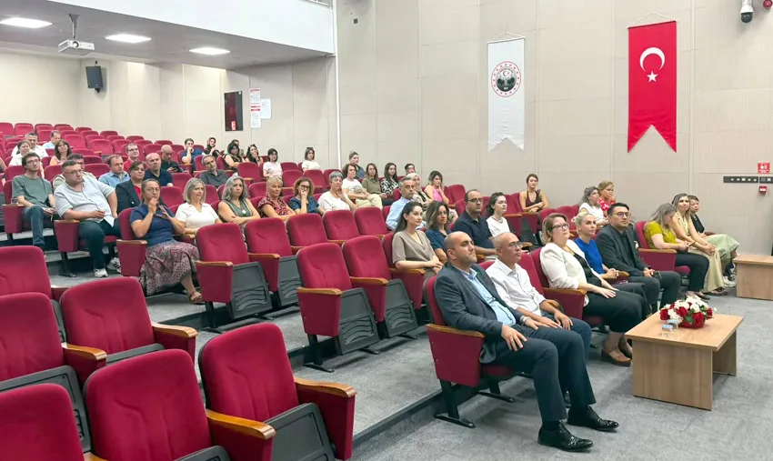 Kırklareli’nde “Ayağına Sağlık Bir Adım Değil Bir Dönüşüm” konferansı düzenlendi