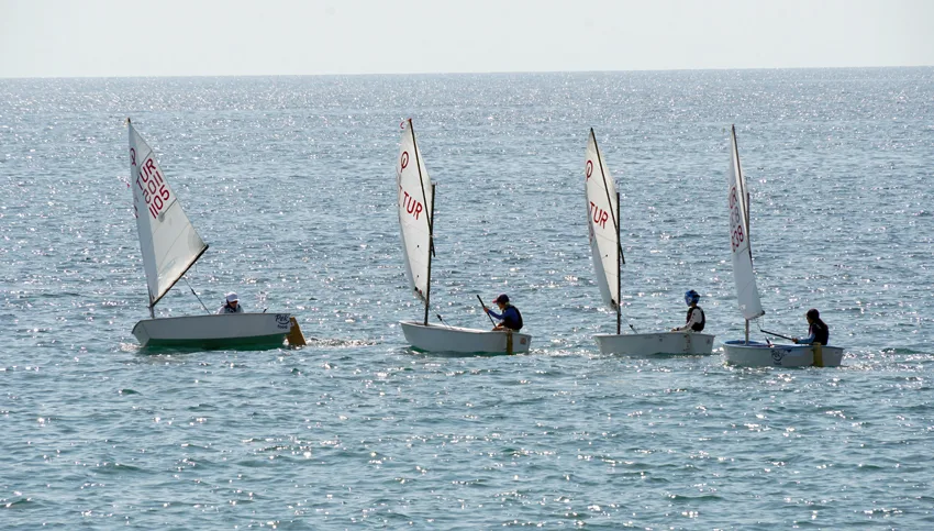 Tekirdağ’daki uluslararası yarışta 7 ülkeden 280 sporcu yelken açacak