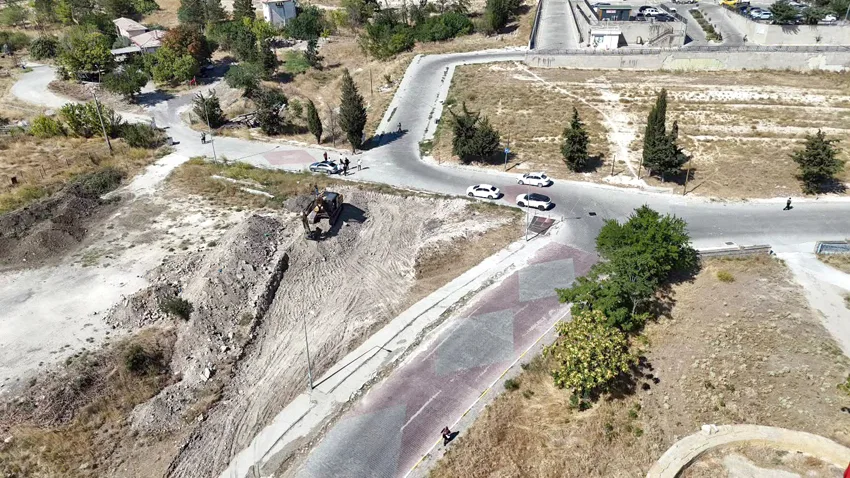Pınarhisar’da yol yapım ve kavşak düzenleme çalışmaları