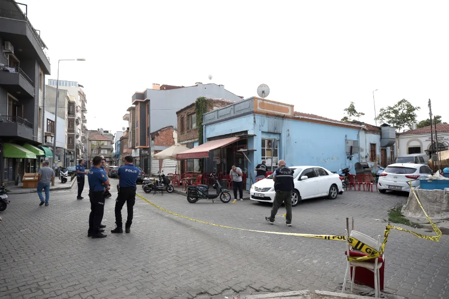 Kavga sırasında seken kurşun bir kişiyi yaraladı