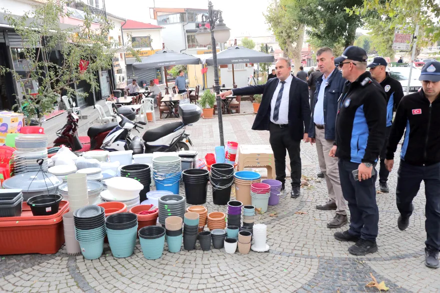 Edirne’de kaldırımlarda zabıta denetimi
