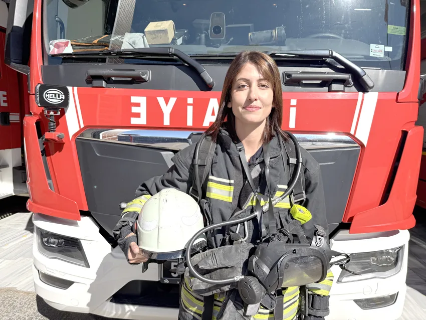 Tekirdağ’da itfaiyeci Elif Yazıcı, zorlu görevlerde çalışıyor