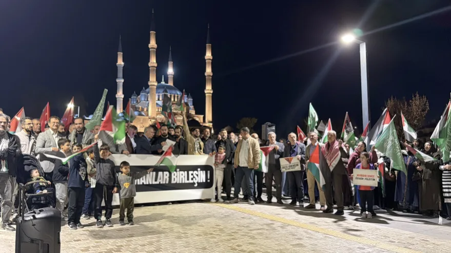 İsrail’in Gazze’de uyguladığı soykırım Edirne’de protesto edildi