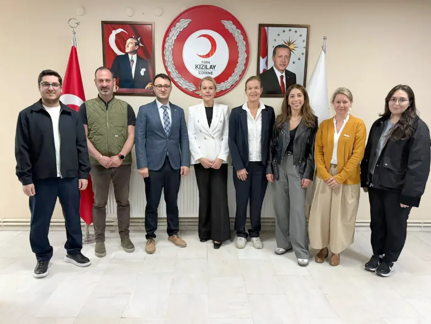 İsveç Kızılhaçı heyetinden Edirne Kızılay’a ziyaret