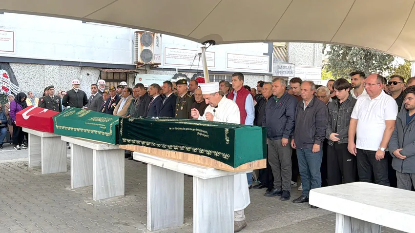 KKTC’de batan gemide yaşamını yitiren Orhan Bekret’in cenazesi defnedildi